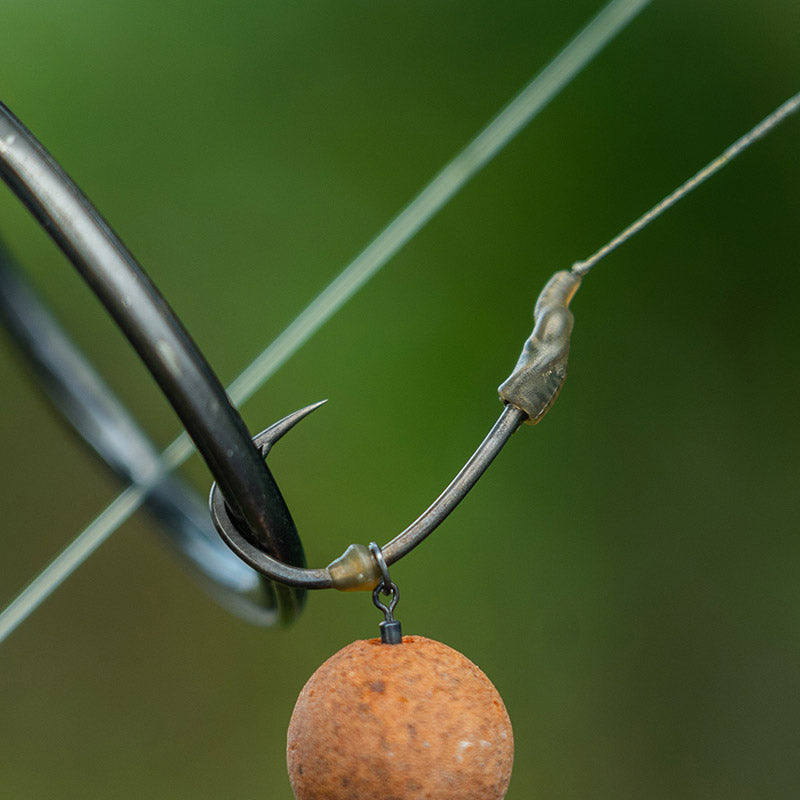 Fox Edge's Armapoint Super Wide Gape Long shank
